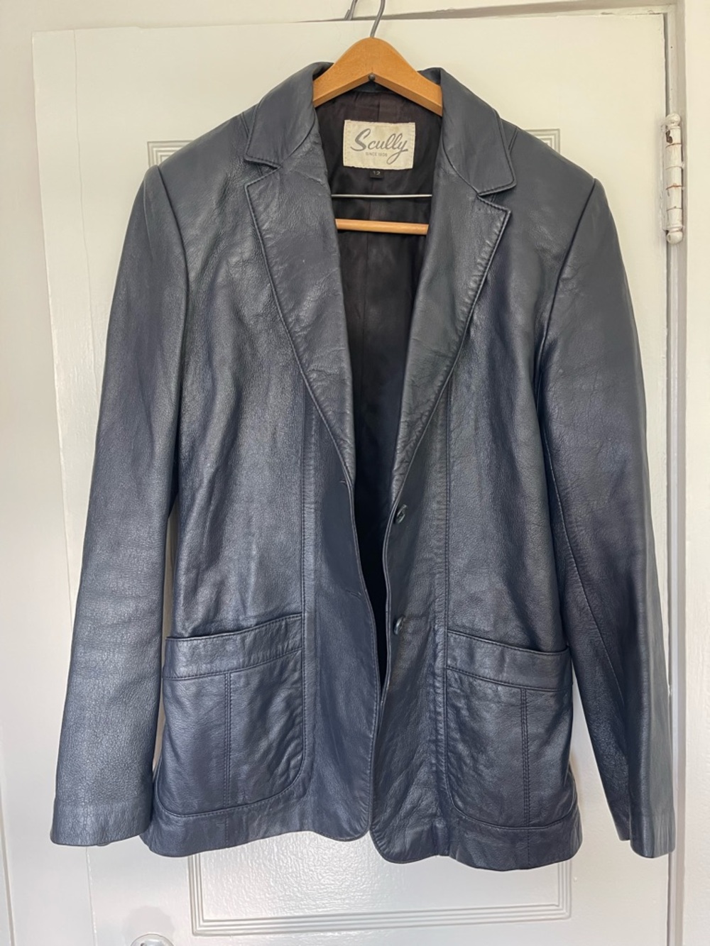 VTG Women's Dark Navy Leather Blazer Jacket